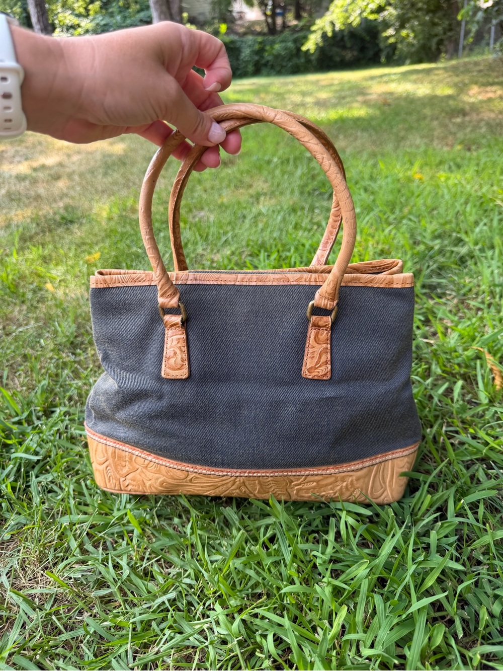 Tommy Hilfiger Blue Denim Shoulder Bag With Tan Trim View 6